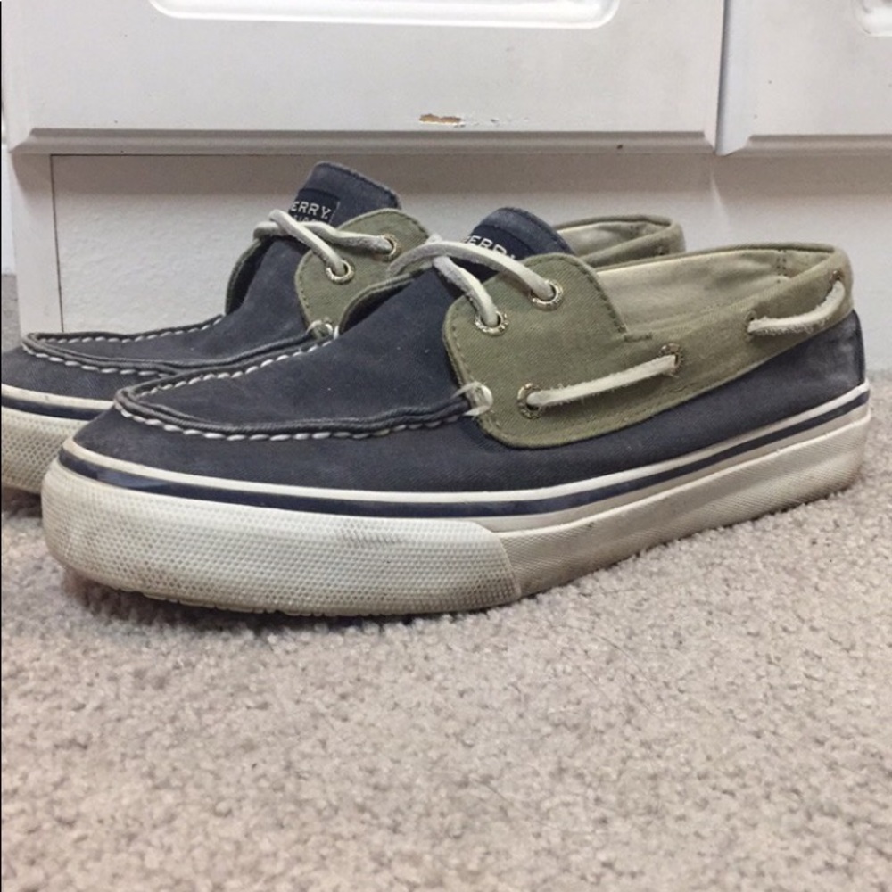Men’s Sperry boat shoes